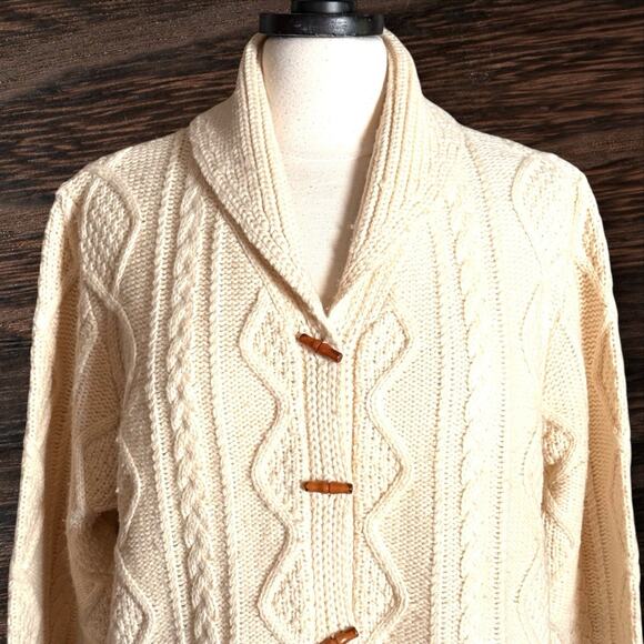 Eddie Bauer Collectibles made in UK Cardigan Women’s XL Cable Knit w Toggle Wool - Picture 4 of 9